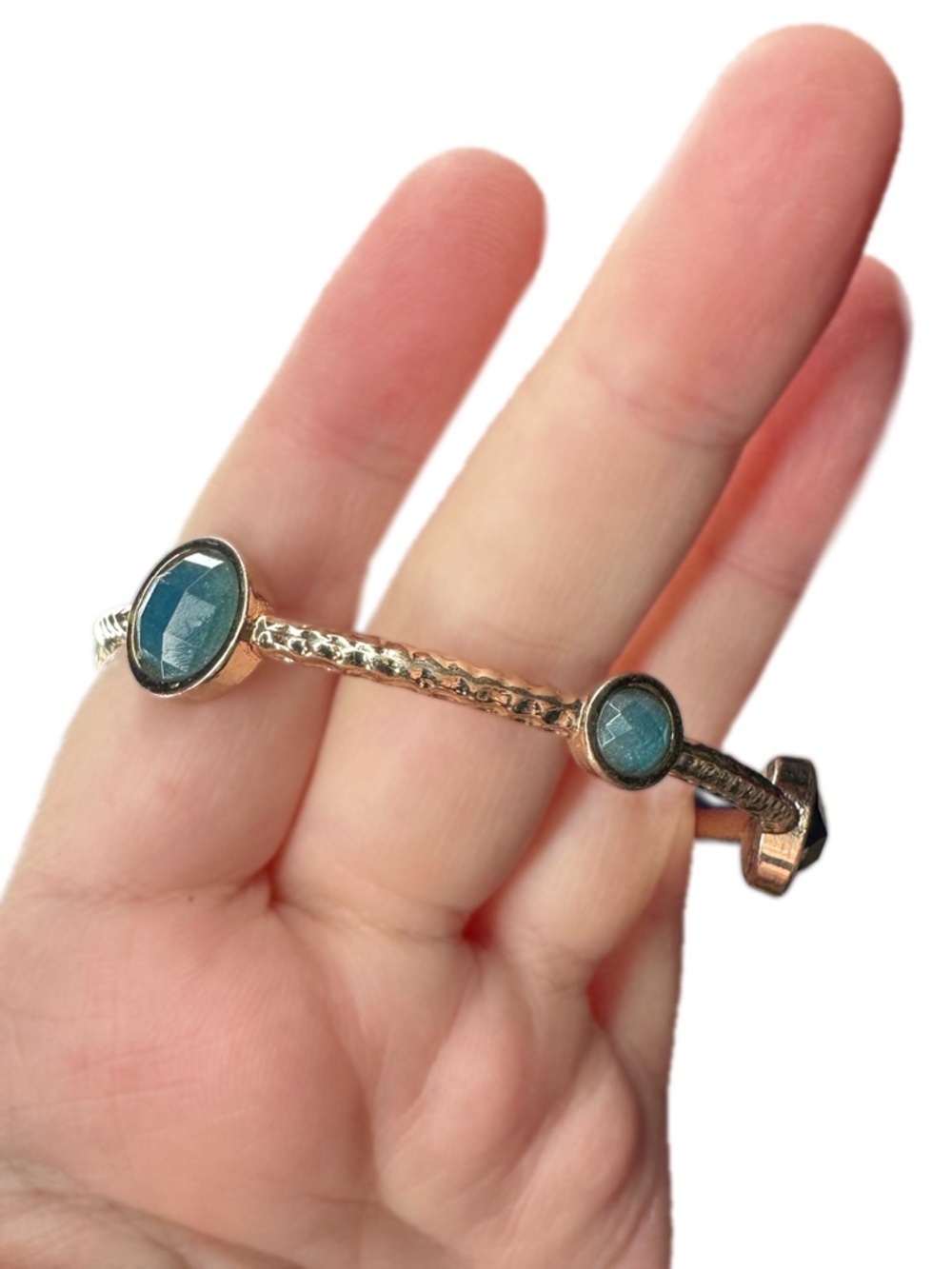 5/$25 😻 Gold-Tone Blue Stone Bangle Bracelet - Women Jewelry